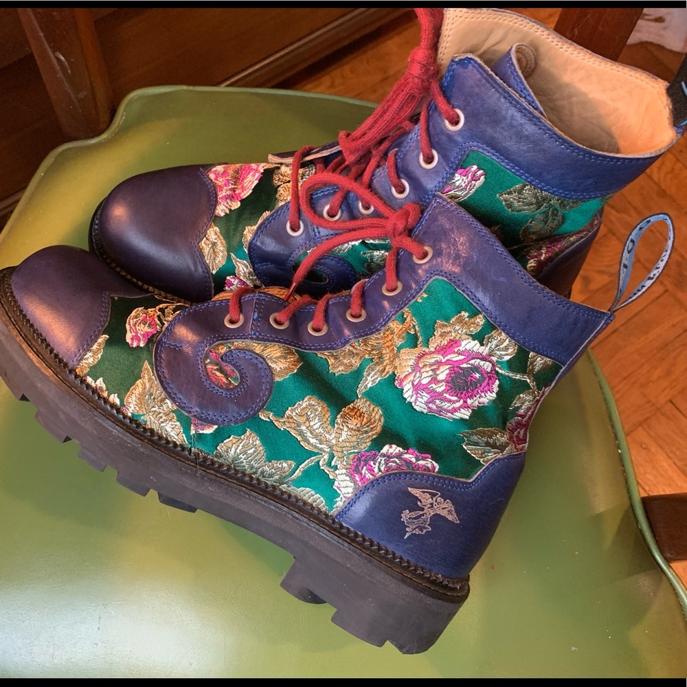 John Fluevog Men’s Derby Swirl